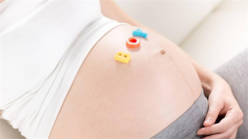 没有妊娠纹的孕妇能生男孩吗？影响人工授精生男孩的因素有哪些？