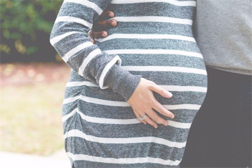 孕晚期最准生男宝症状，肚子长毛生女孩的多吗？