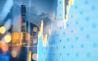 第一胎女儿的长相遗传父母亲谁的基因多一些？