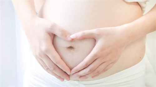 试管婴儿身体调理期间可以做艾灸吗？孕前身体调理需注意的小细节！
