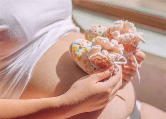 孕妇怀女孩的12种特征概述 想生女儿的别错过
